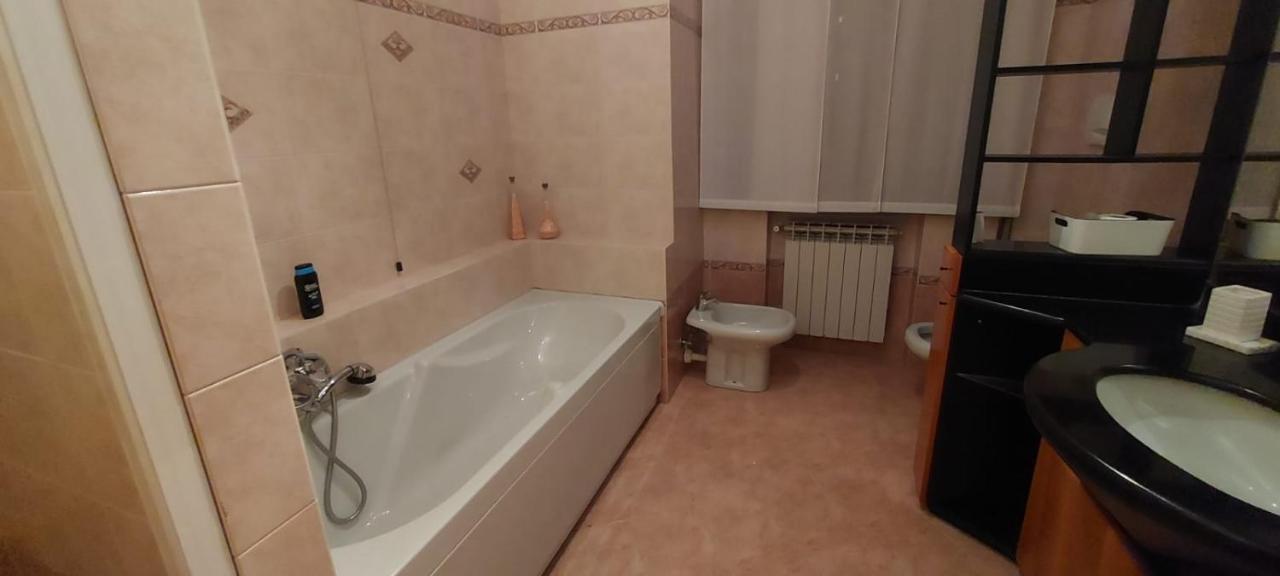 Apartmán Casa T.U.A. Sale Marasino Exteriér fotografie