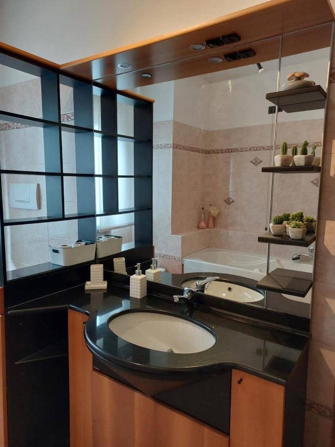 Apartmán Casa T.U.A. Sale Marasino Exteriér fotografie